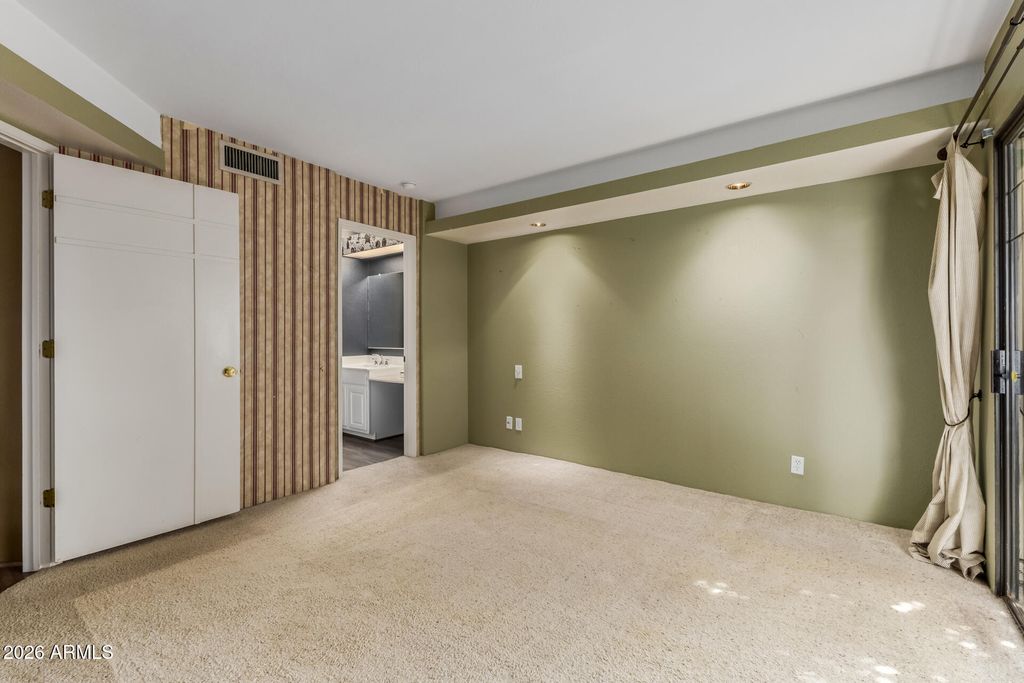 5035 N 10TH Place 107, Phoenix, AZ 85014 — photo 2