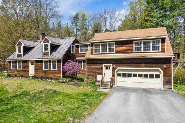 2605 Cox District Road, Woodstock, VT 05091