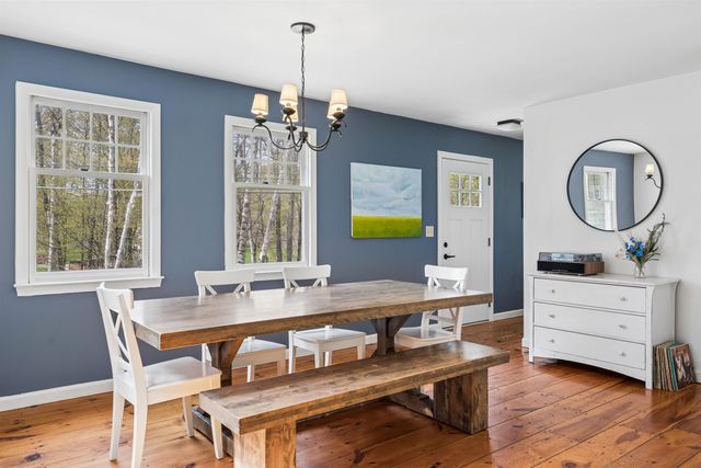 2605 Cox District Road, Woodstock, VT 05091
