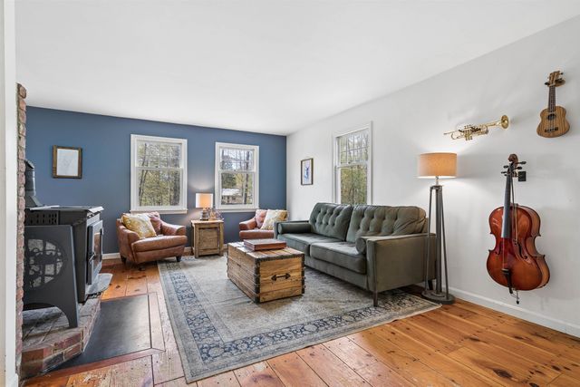 2605 Cox District Road, Woodstock, VT 05091