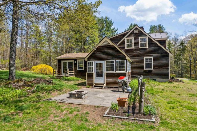 2605 Cox District Road, Woodstock, VT 05091