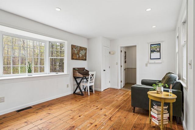 2605 Cox District Road, Woodstock, VT 05091