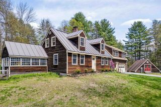 2605 Cox District Road, Woodstock, VT 05091