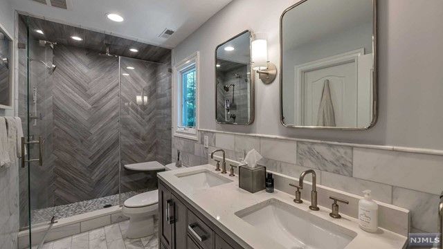 71 Rolling Ridge Road, Upper Saddle River, NJ 07458