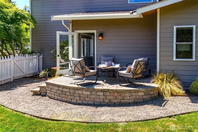 10362 Capistrano Place NE, Poulsbo, WA 98370