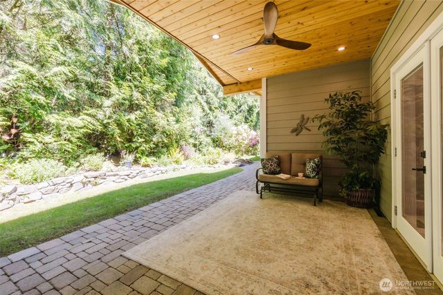 10362 Capistrano Place NE, Poulsbo, WA 98370