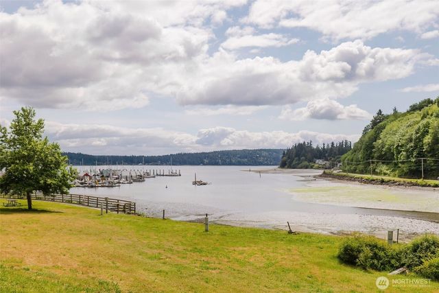 10362 Capistrano Place NE, Poulsbo, WA 98370