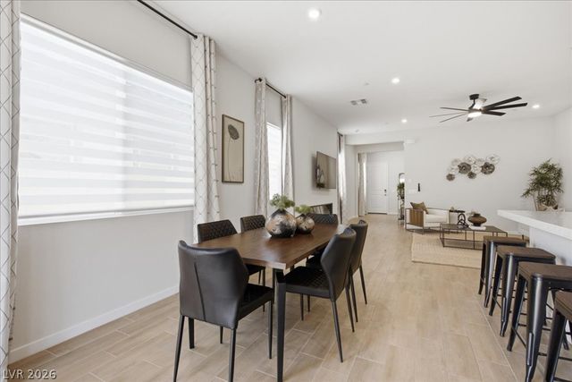 847 Eaton Falls Street, Henderson, NV 89011