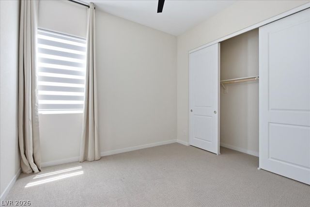 847 Eaton Falls Street, Henderson, NV 89011