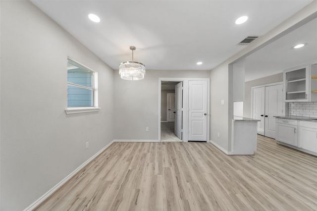 7019 Sur Court, Houston, TX 77033