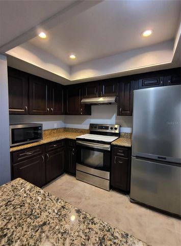 201 S ARRAWANA AVENUE L, Tampa, FL 33609