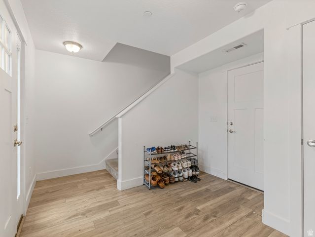 3837 W CARDENDEN LN, Taylorsville, UT 84129