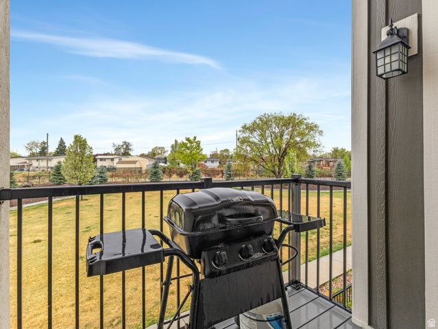 3837 W CARDENDEN LN, Taylorsville, UT 84129