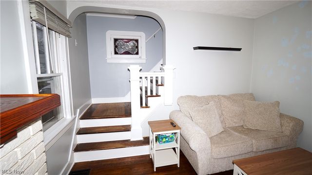 1652 14th Street, Cuyahoga Falls, OH 44223