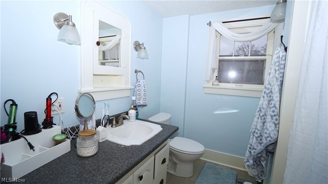 1652 14th Street, Cuyahoga Falls, OH 44223