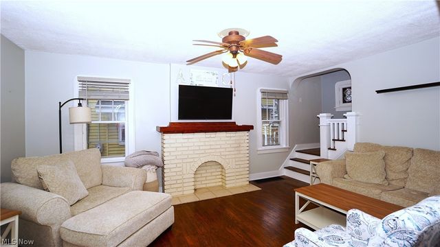 1652 14th Street, Cuyahoga Falls, OH 44223