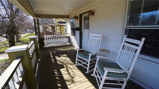 1652 14th Street, Cuyahoga Falls, OH 44223