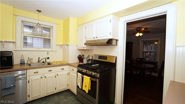 1652 14th Street, Cuyahoga Falls, OH 44223