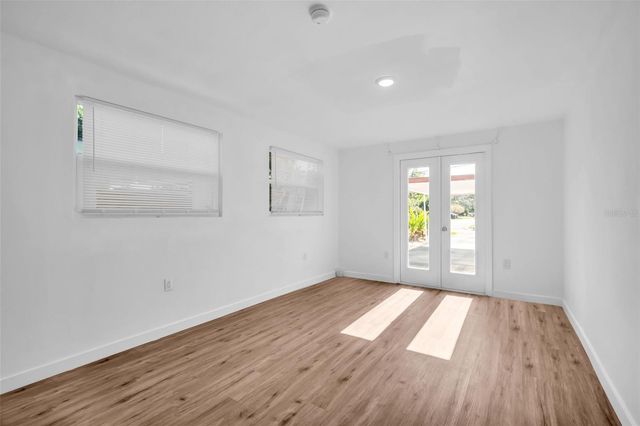 6055 7TH AVENUE S, St Petersburg, FL 33707