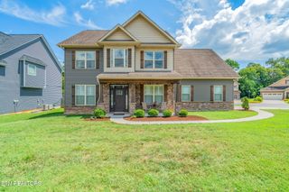 1202 Quicksilver Way, Knoxville, TN 37922