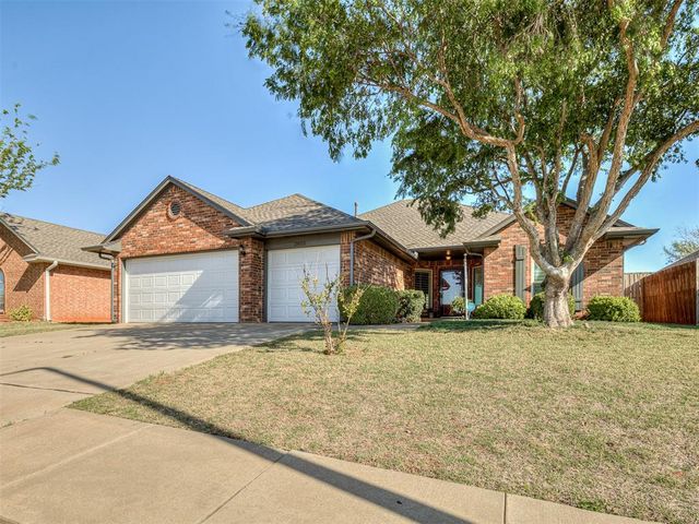 2805 NW 166th Street, Edmond, OK 73012