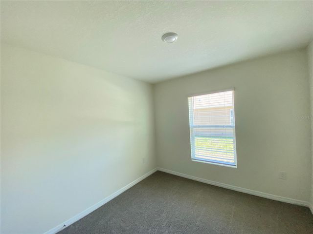 492 HICKORY COURSE LOOP, Ocala, FL 34472