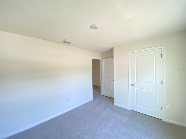 492 HICKORY COURSE LOOP, Ocala, FL 34472