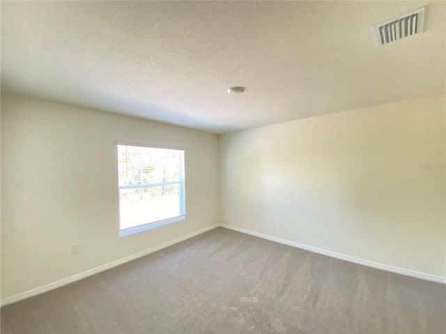 492 HICKORY COURSE LOOP, Ocala, FL 34472