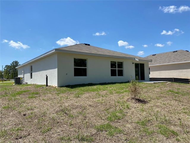 492 HICKORY COURSE LOOP, Ocala, FL 34472