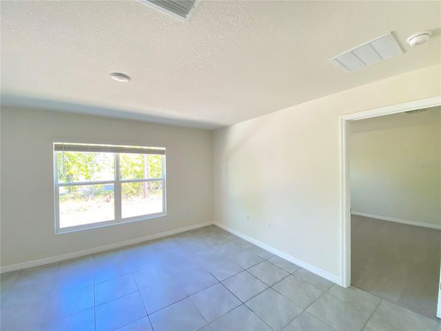 492 HICKORY COURSE LOOP, Ocala, FL 34472