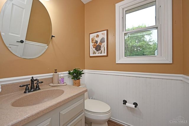 10174 Amberwood Court, West Chester, OH 45241
