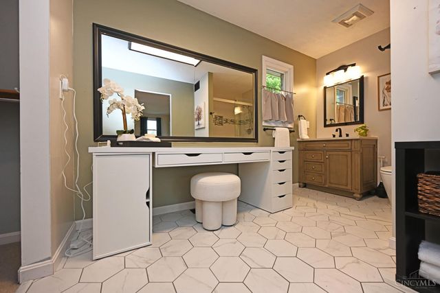 10174 Amberwood Court, West Chester, OH 45241