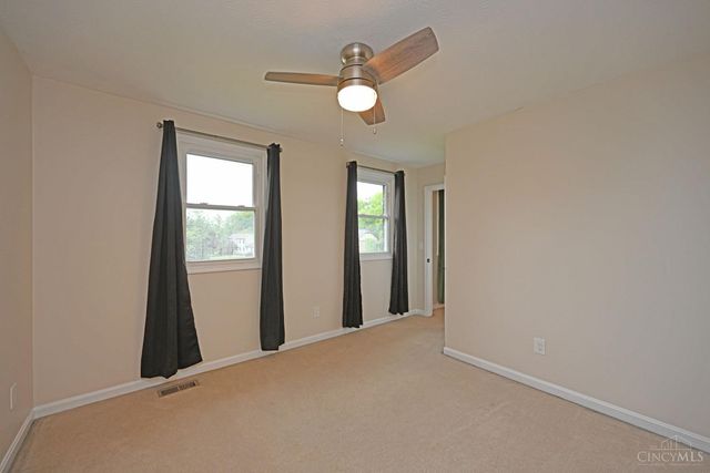 10174 Amberwood Court, West Chester, OH 45241