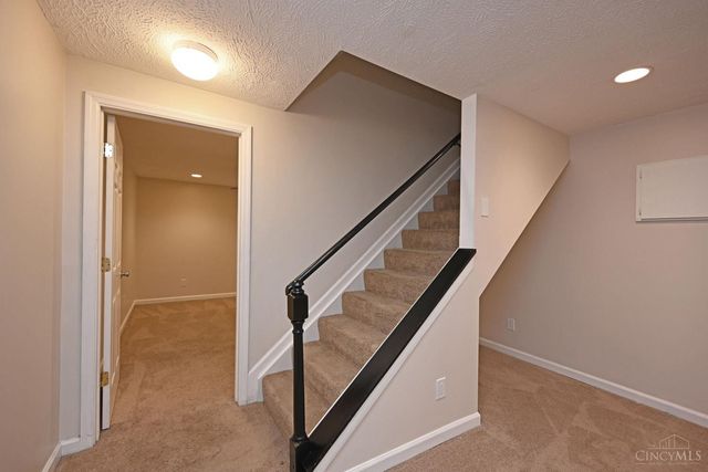 10174 Amberwood Court, West Chester, OH 45241