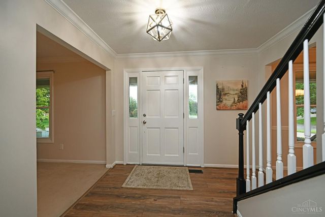 10174 Amberwood Court, West Chester, OH 45241
