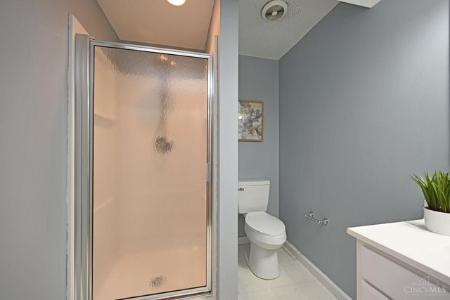 10174 Amberwood Court, West Chester, OH 45241