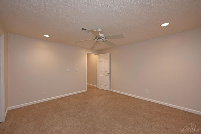 10174 Amberwood Court, West Chester, OH 45241