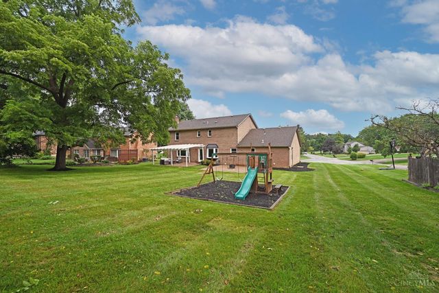 10174 Amberwood Court, West Chester, OH 45241