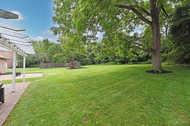 10174 Amberwood Court, West Chester, OH 45241