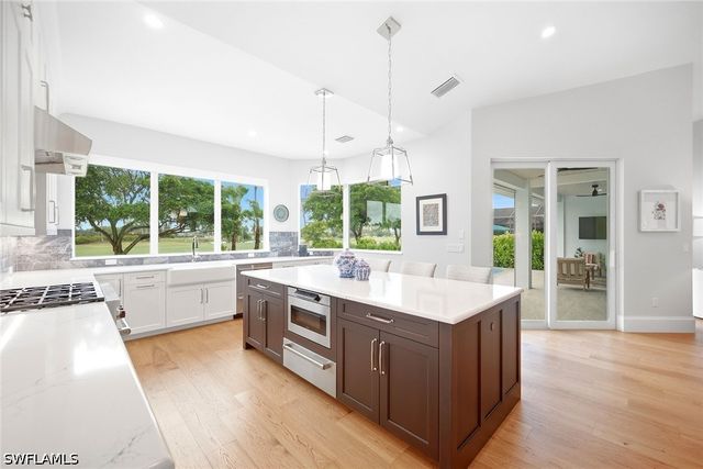 1578 Jamaica CT, Marco Island, FL 34145
