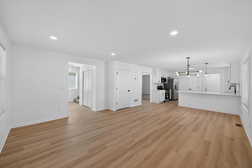 3427 Morgan Avenue N, Minneapolis, MN 55412 — photo 5
