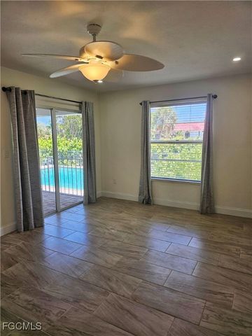 1242 Par View DR, Sanibel, FL 33957