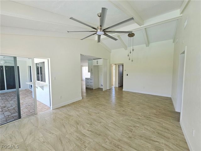 1242 Par View DR, Sanibel, FL 33957