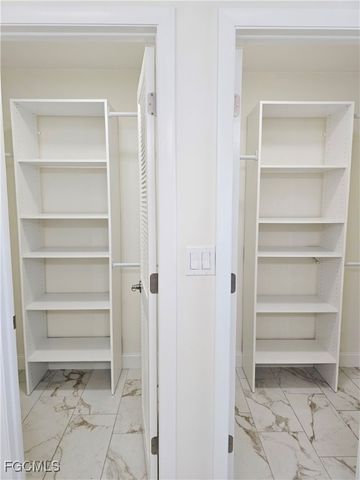 1242 Par View DR, Sanibel, FL 33957