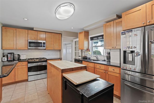 164 Nelson Road, Scarsdale, NY 10583
