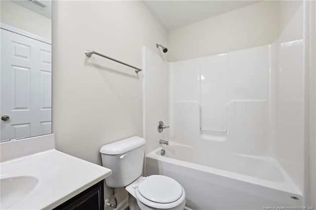 2636 Middle Branch Bend, Fayetteville, NC 28304