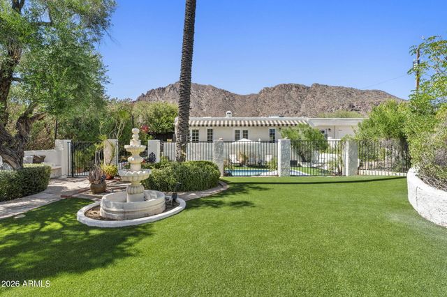 5710 E CAMELBACK Road, Phoenix, AZ 85018
