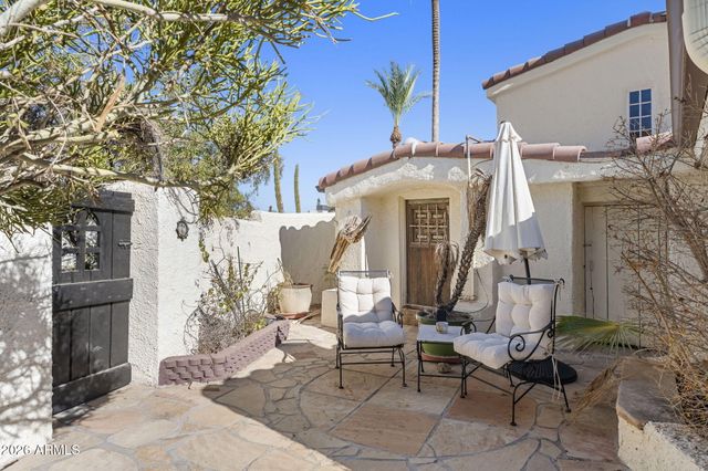 5710 E CAMELBACK Road, Phoenix, AZ 85018