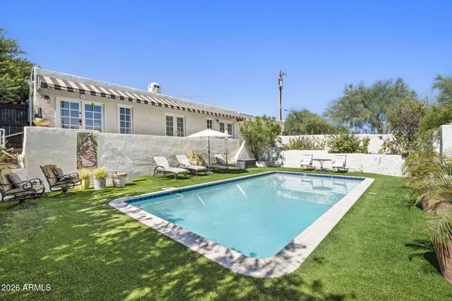 5710 E CAMELBACK Road, Phoenix, AZ 85018
