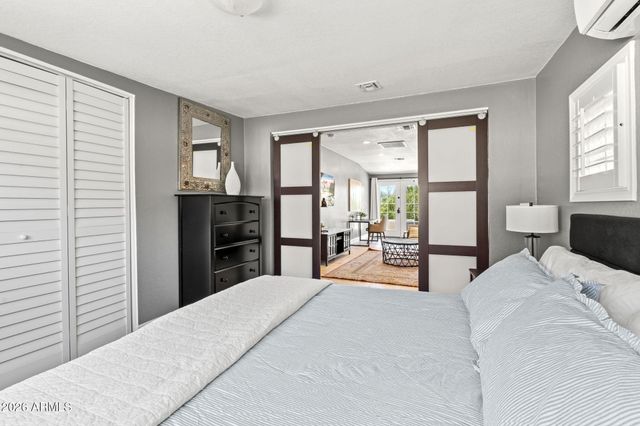 5710 E CAMELBACK Road, Phoenix, AZ 85018